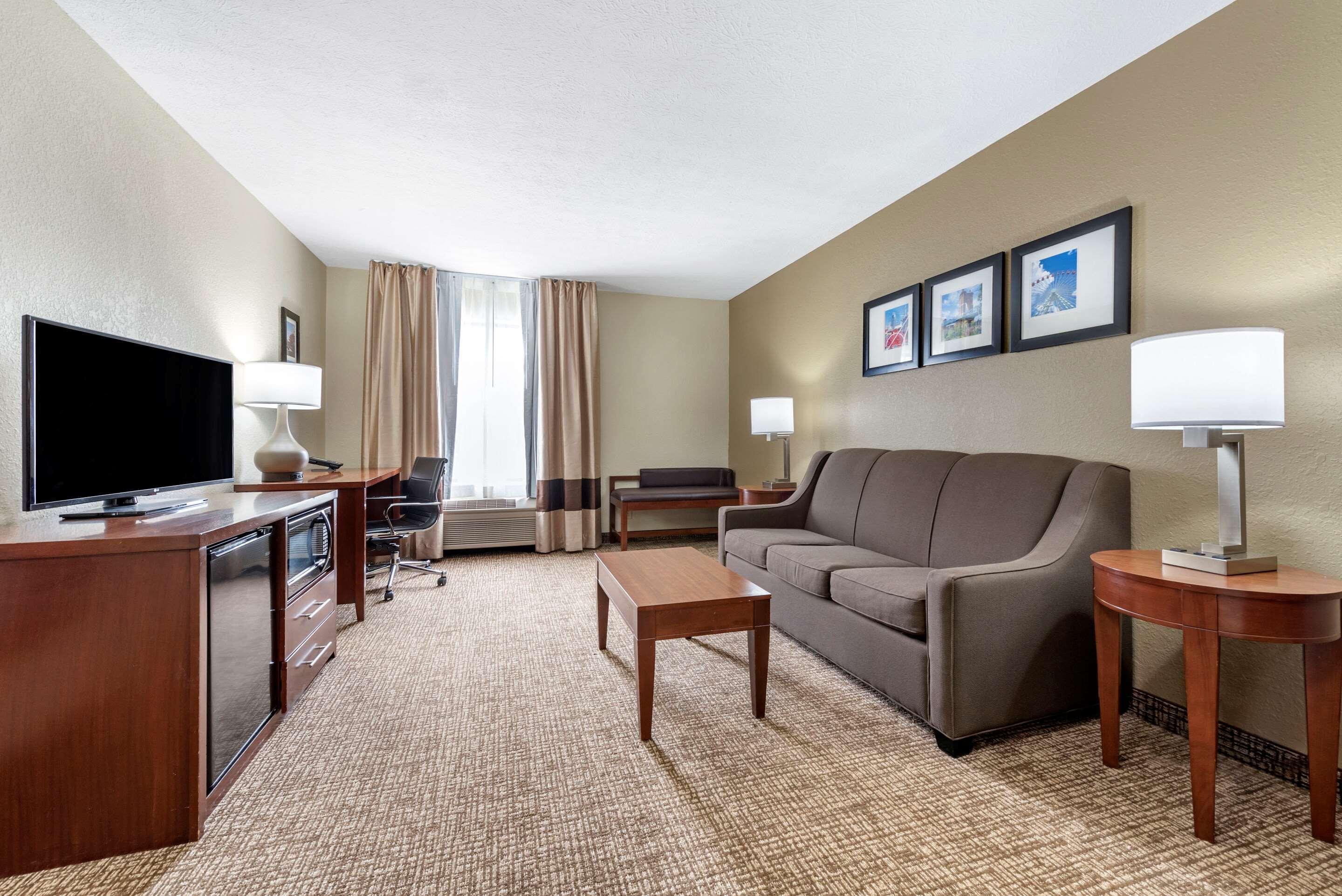 Comfort Inn & Suites Cincinnati Eastgate Eksteriør bilde