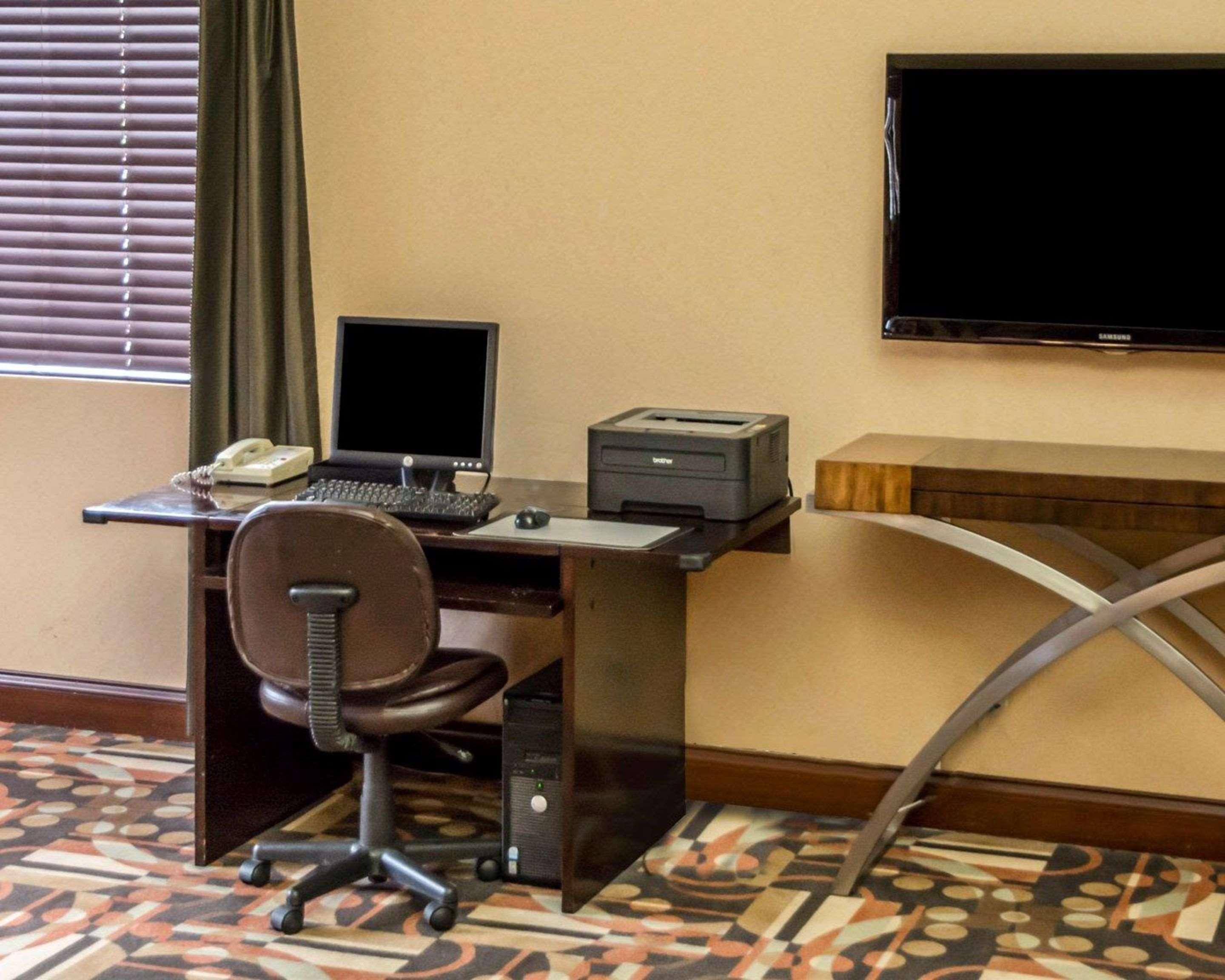 Comfort Inn & Suites Cincinnati Eastgate Eksteriør bilde