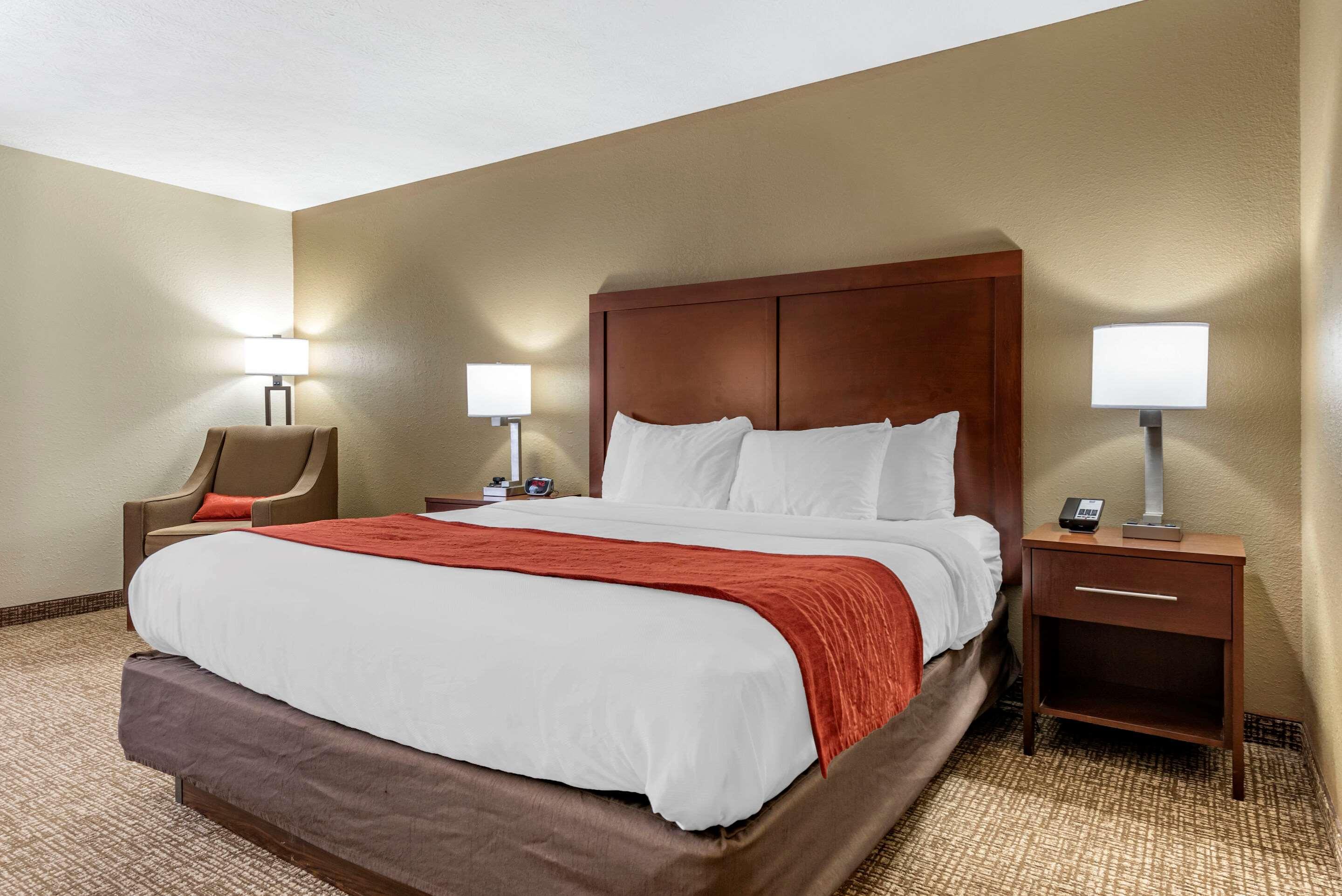 Comfort Inn & Suites Cincinnati Eastgate Eksteriør bilde