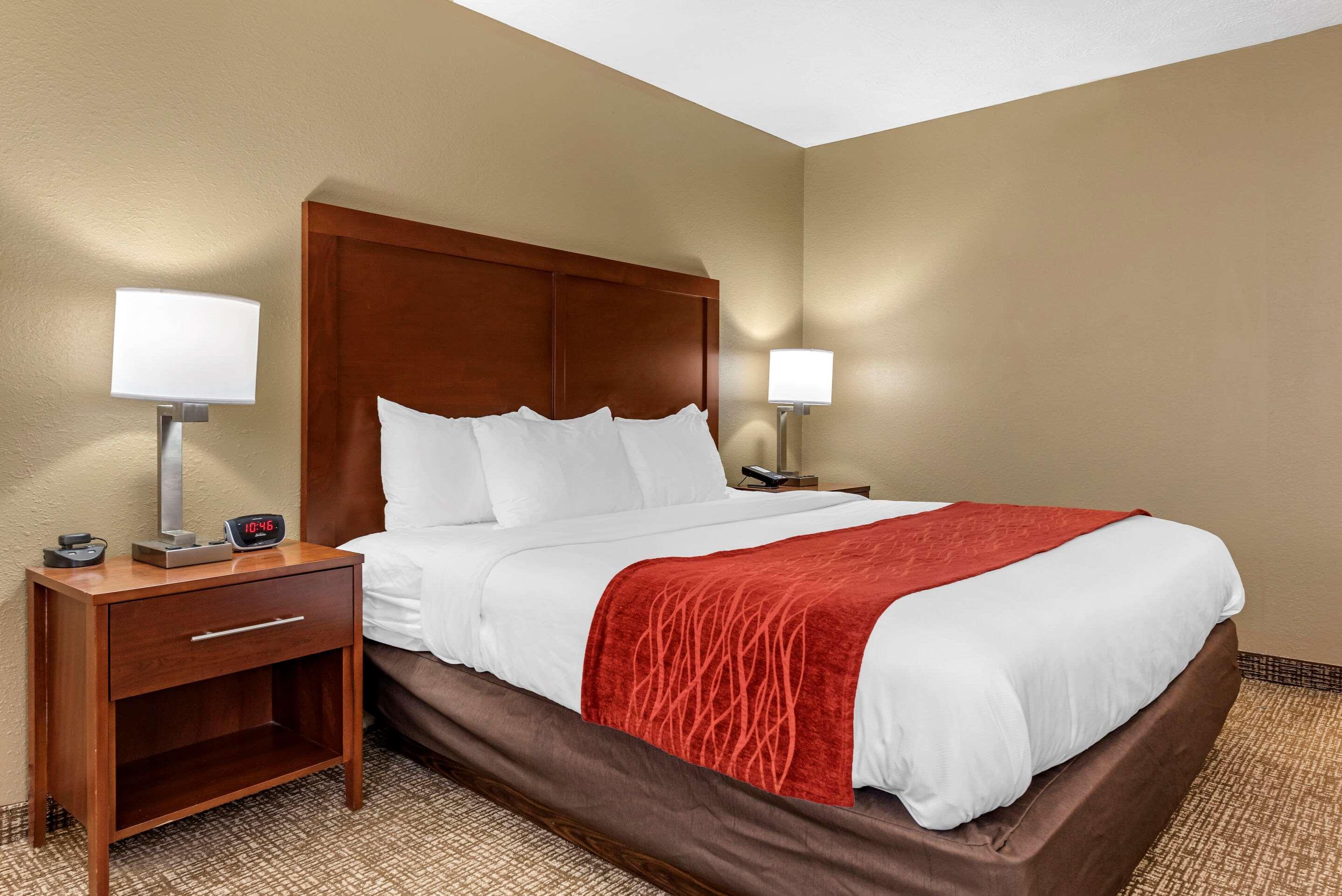 Comfort Inn & Suites Cincinnati Eastgate Eksteriør bilde