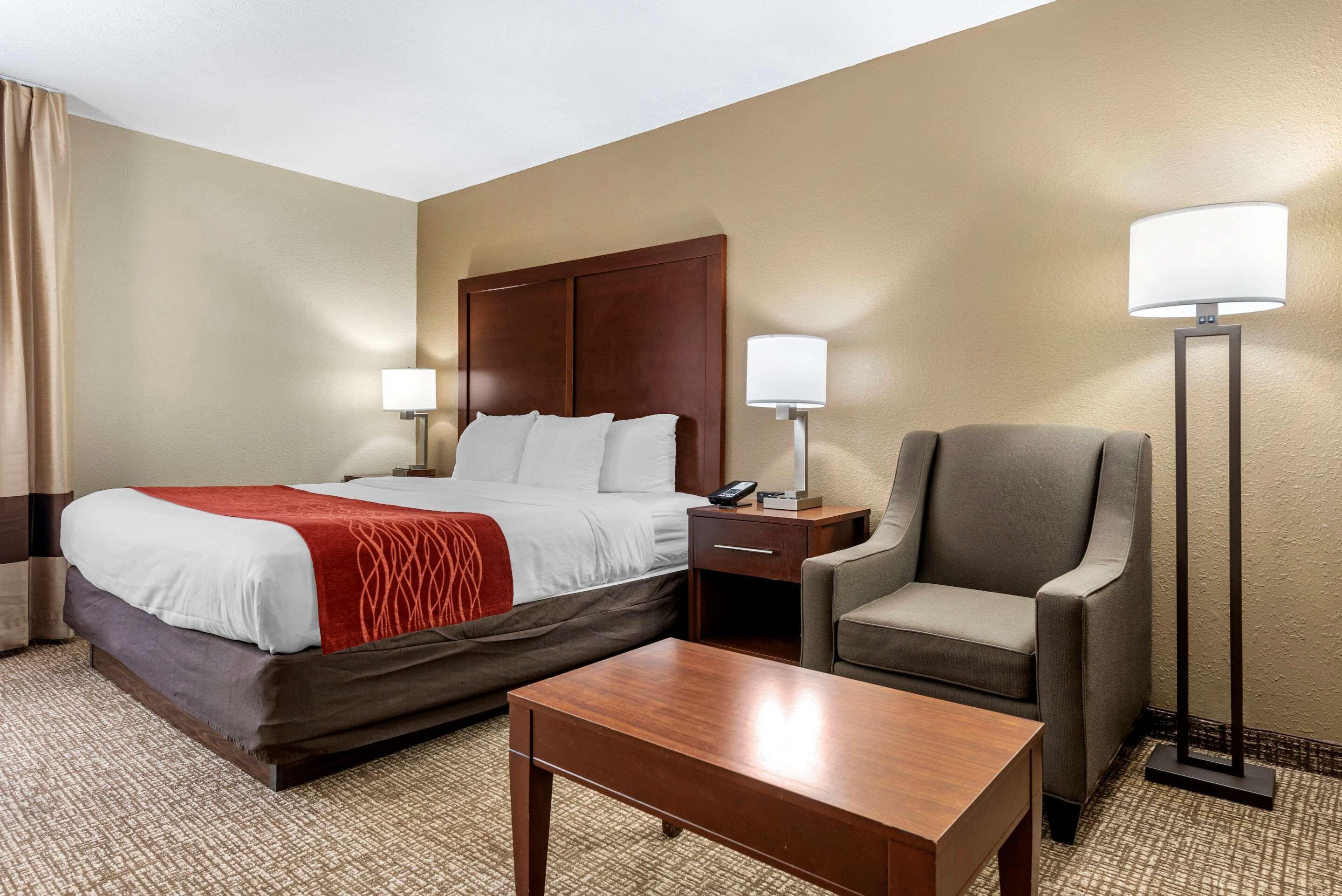 Comfort Inn & Suites Cincinnati Eastgate Eksteriør bilde